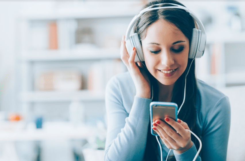 Teens managing stress with&nbsp;self-care